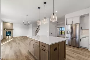1750 Whalen Dr, Oconomowoc, WI 53066 - Photo 6
