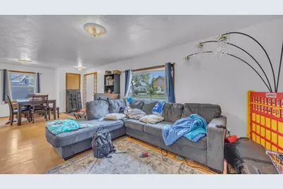 2011 S 16th St, Sheboygan, WI 53081 - Photo 6