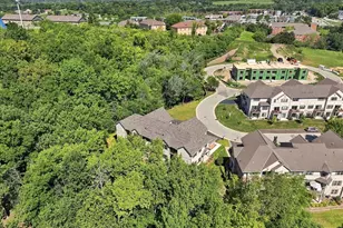 255 Aerie Cir, Brookfield, WI 53045 - Photo 6