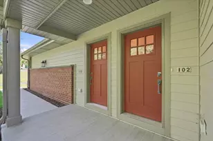 255 Aerie Cir, Brookfield, WI 53045 - Photo 12