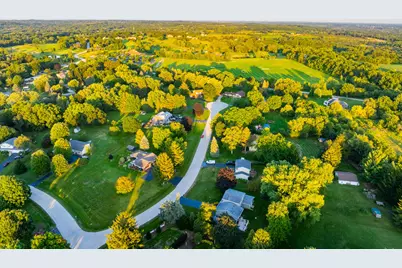 S77W26575  Crestview Ct, Vernon, WI 53189 - Photo 62