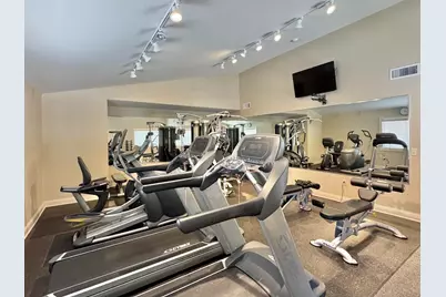 596  Pewaukee Rd #C, Pewaukee, WI 53072 - Photo 22