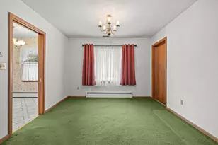 3628 Country Ln, Racine, WI 53405 - Photo 8