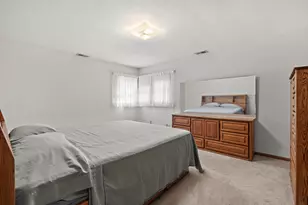 3628 Country Ln, Racine, WI 53405 - Photo 18