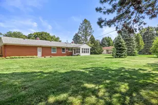 3628 Country Ln, Racine, WI 53405 - Photo 36