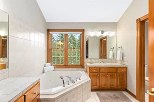 1600 Starbridge Dr, Brookfield, WI 53005 - Photo 32