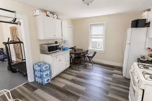 1953 S 5th Pl, Milwaukee, WI 53204 - Photo 6