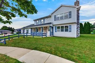 3110 Sherman Ct, South Milwaukee, WI 53172 - Photo 2