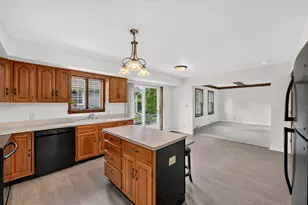 3110 Sherman Ct, South Milwaukee, WI 53172 - Photo 12