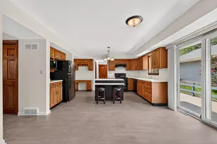 3110 Sherman Ct, South Milwaukee, WI 53172 - Photo 10
