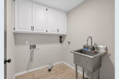 7201  Longmeadow Rd, Madison, WI 53717 - Photo 30
