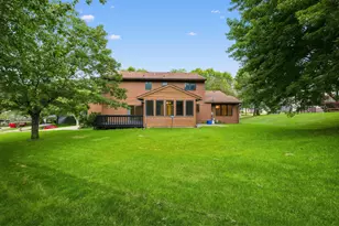 7201 Longmeadow Rd, Madison, WI 53717 - Photo 2
