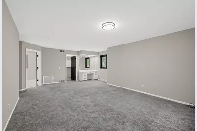 7201  Longmeadow Rd, Madison, WI 53717 - Photo 20