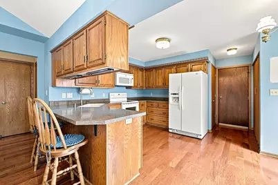 N34W23895  Grace Ave #A, Pewaukee, WI 53072 - Photo 8