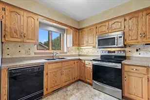 1222 Hidden Fields Dr, West Bend, WI 53095 - Photo 16