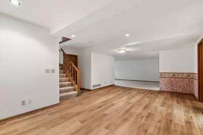 1222  Hidden Fields Dr, West Bend, WI 53095 - Photo 34