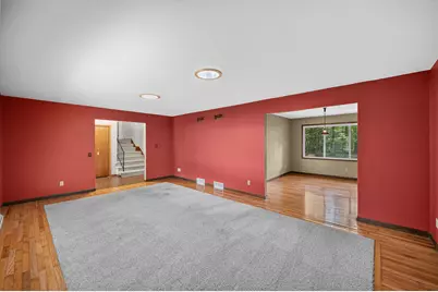 2909  Pelham Dr, Madison, WI 53713 - Photo 8