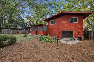 2909 Pelham Dr, Madison, WI 53713 - Photo 4