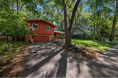 2909  Pelham Dr, Madison, WI 53713 - Photo 6