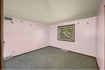 2909  Pelham Dr, Madison, WI 53713 - Photo 34