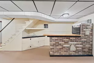 1621 Johnston Dr, Manitowoc, WI 54220 - Photo 24
