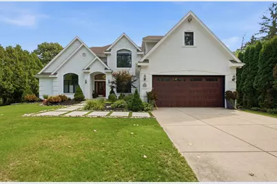W321N7631  Silver Spring Dr, Merton, WI 53029 - Photo 1