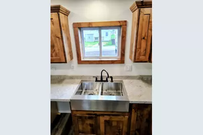 805  Walker St, Wilton, WI 54670 - Photo 10
