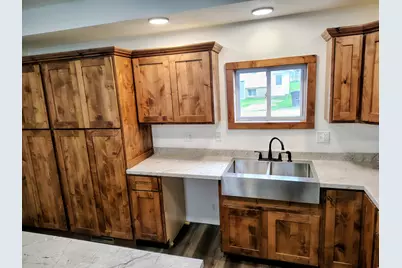 805  Walker St, Wilton, WI 54670 - Photo 8