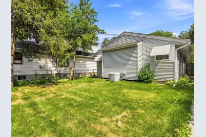 4913 N Navajo Ave, Glendale, WI 53217 - Photo 34