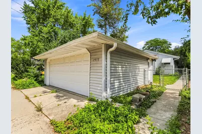 4913 N Navajo Ave, Glendale, WI 53217 - Photo 38