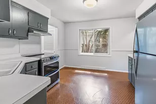 4913 N Navajo Ave, Glendale, WI 53217 - Photo 6
