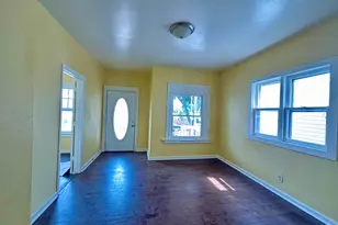 1727 W Arrow St, Milwaukee, WI 53204 - Photo 6