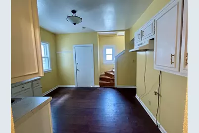 1727 W Arrow St, Milwaukee, WI 53204 - Photo 10