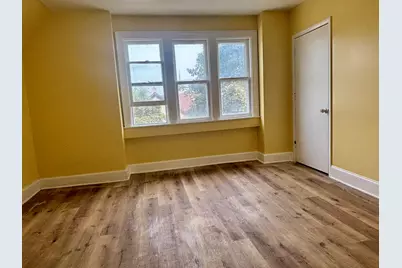 1727 W Arrow St, Milwaukee, WI 53204 - Photo 18