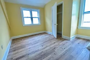 1727 W Arrow St, Milwaukee, WI 53204 - Photo 24