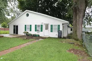 319 1st St, Delavan, WI 53115 - Photo 22
