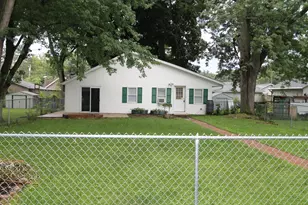 319 1st St, Delavan, WI 53115 - Photo 24
