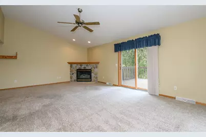 3004  Valley Ave, West Bend, WI 53095 - Photo 2