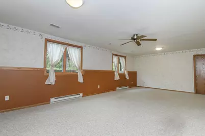 3004  Valley Ave, West Bend, WI 53095 - Photo 18
