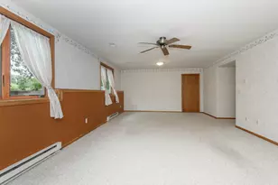 3004 Valley Ave, West Bend, WI 53095 - Photo 34