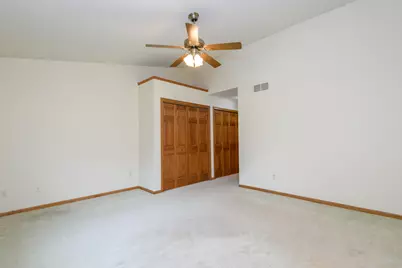 3004  Valley Ave, West Bend, WI 53095 - Photo 10