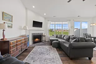 602 Cadence Cir, Lake Geneva, WI 53147 - Photo 8