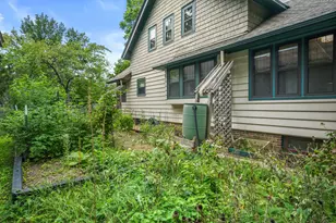 2181 N 53rd St, Milwaukee, WI 53208 - Photo 36