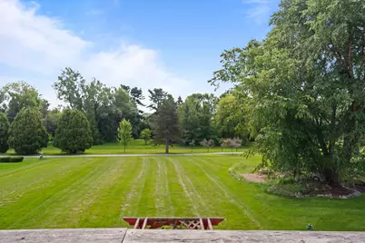 320  Arbor Ridge Dr, Delavan, WI 53115 - Photo 6