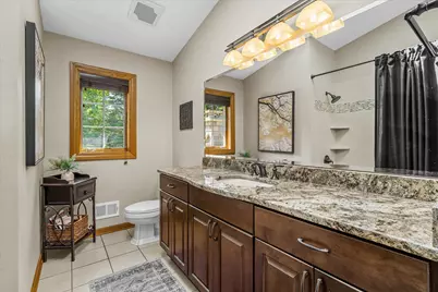 335 W Highland Dr, Grafton, WI 53024 - Photo 22