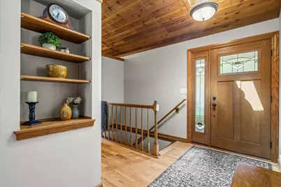335 W Highland Dr, Grafton, WI 53024 - Photo 8