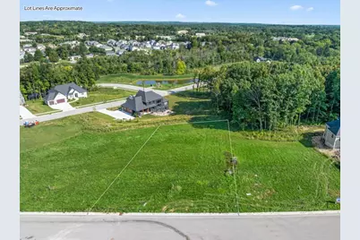 N66W21310  Sweet Clover Dr #Lt49, Menomonee Falls, WI 53051 - Photo 2