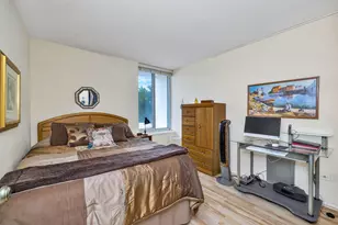 1409 N Prospect Ave, Milwaukee, WI 53202 - Photo 10