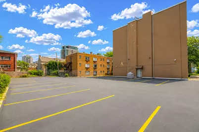 1409 N Prospect Ave #504, Milwaukee, WI 53202 - Photo 18