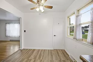 4453 S 66th St, Greenfield, WI 53220 - Photo 20